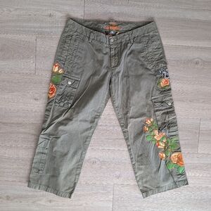 Johnny Was Embroidered Cropped Cargo Pants